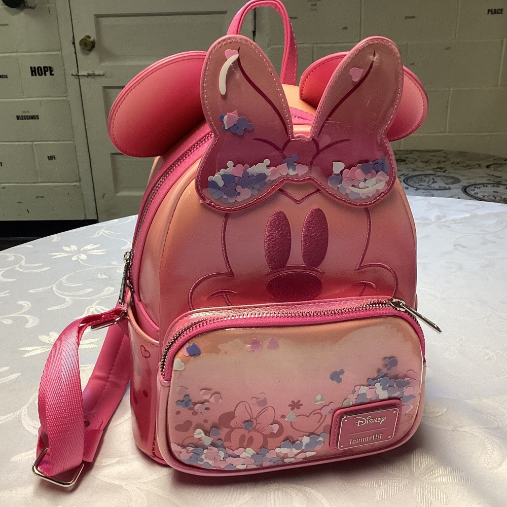 LOUNGEFLY DISNEY BACKPACK Loungefly Disney  MINNIE MOUSE PINKS